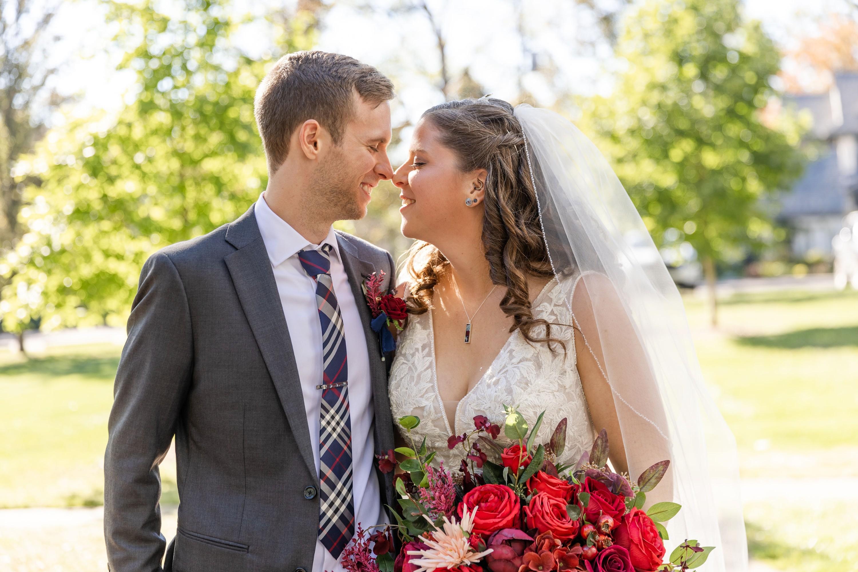 Ann Arbor City Club Wedding Bliss: Mollie and Mark