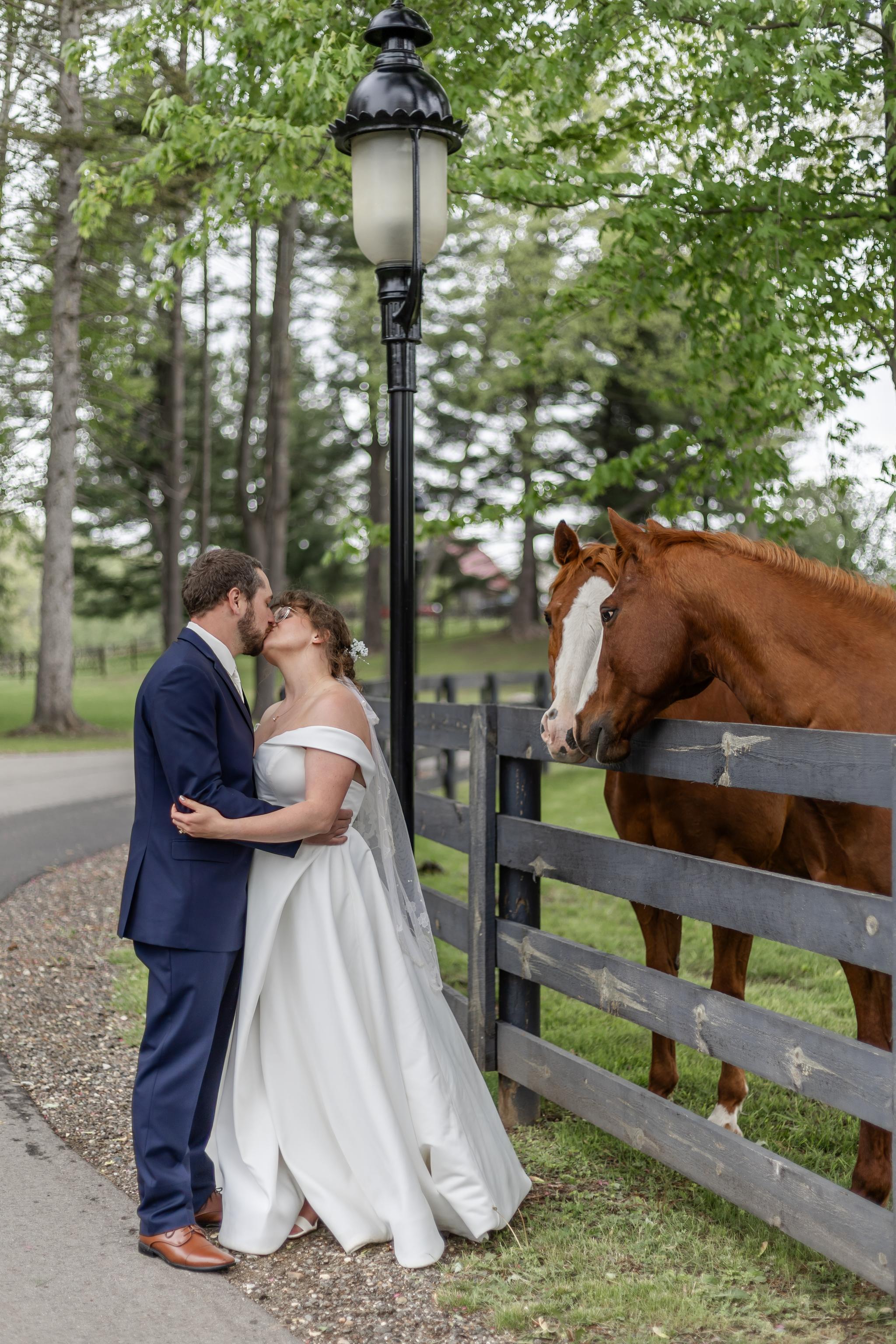 A Charming Wedding Day: Emily and Casey's Relaxed Celebration