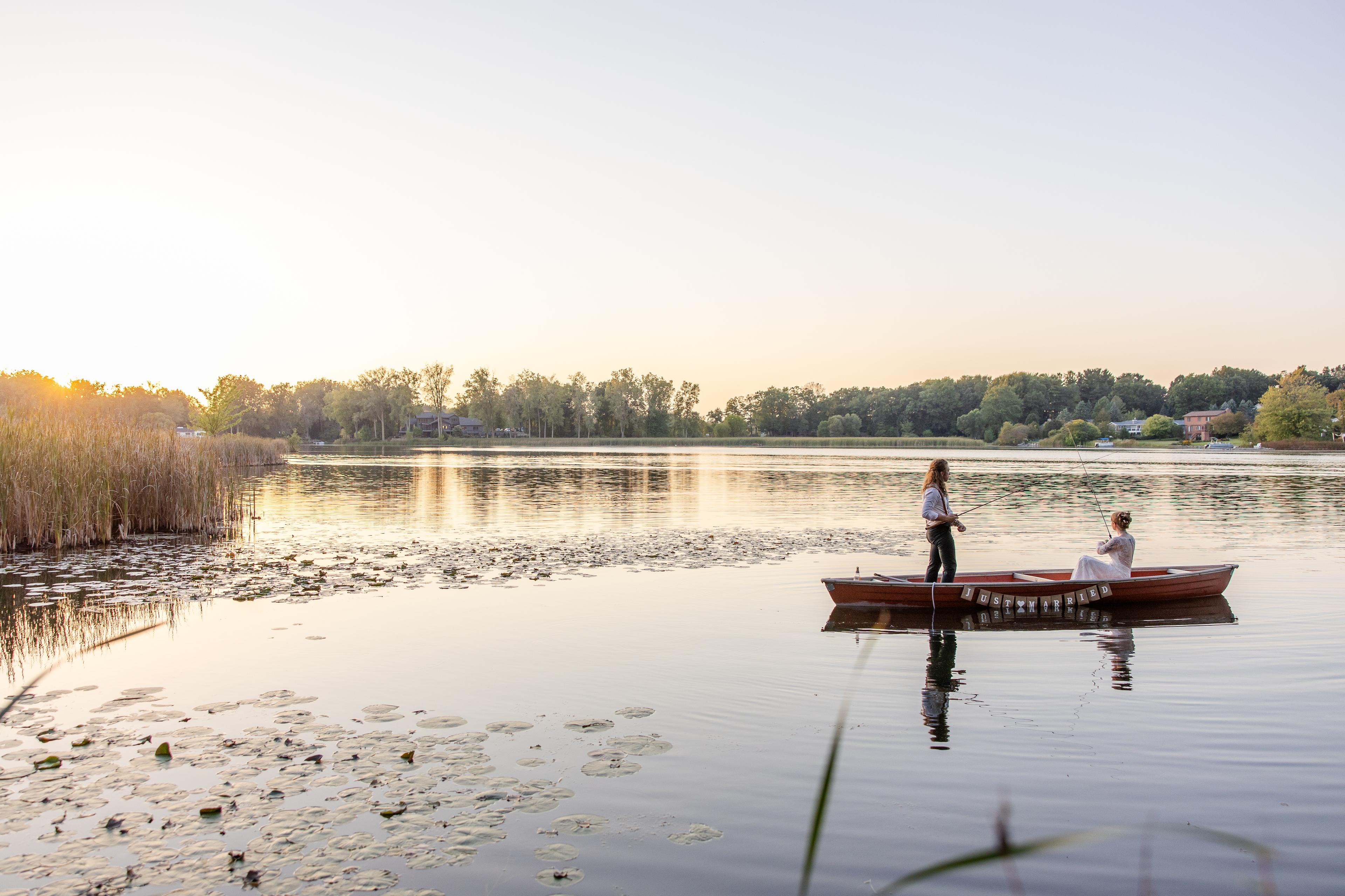 A Lakeside Wedding in Perry, Michigan: Emily and Nick's Unique Celebration