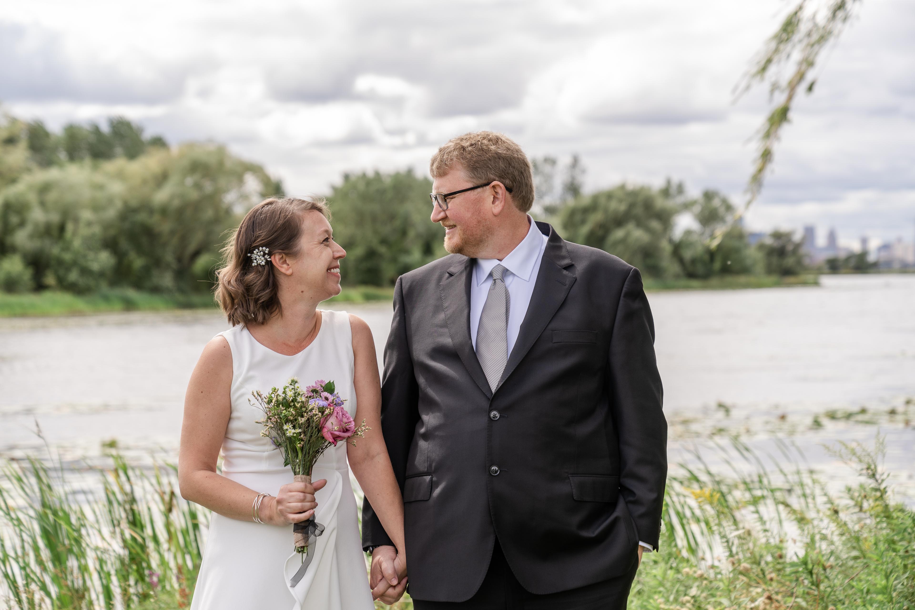 An Intimate Wedding Overview: Emily and Gary tie the knot at Belle Isle, Detroit