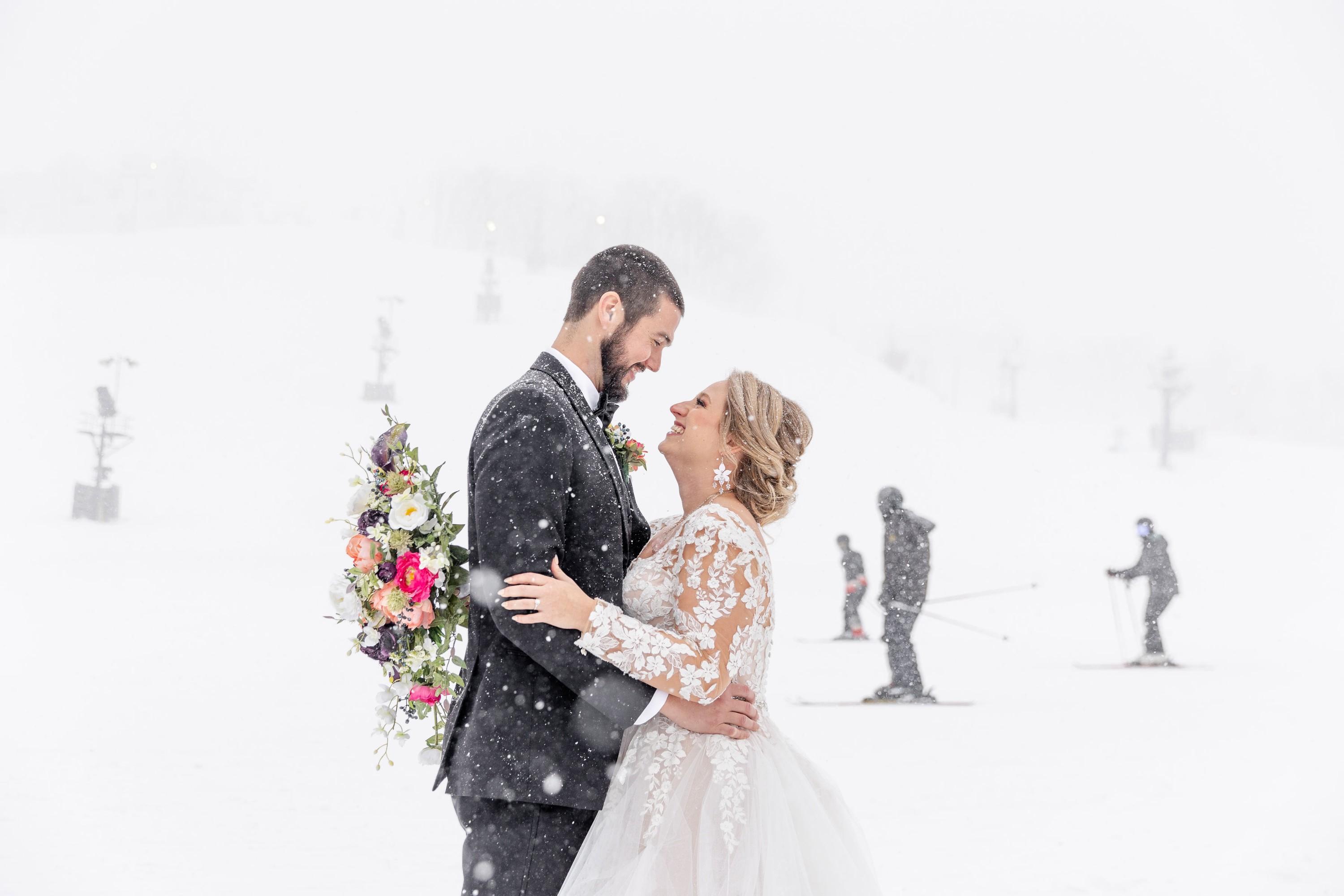 Lindsey and Nick: A Crystal Mountain Ski Resort Wedding